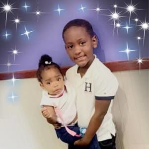 Meet your Posher, Crystal